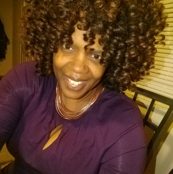 Meet your Posher, Pamela - Picture 3 of 3